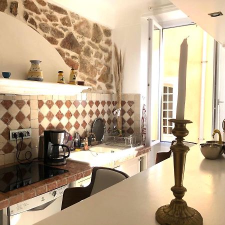 Appartement De Charme Au Coeur De Saint-Tropez Exterior foto